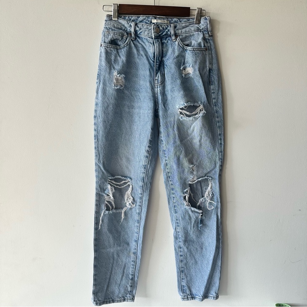 PacSun Light Wash Blue Distressed Straight Leg Mom Jeans | Size 26 | Y2K